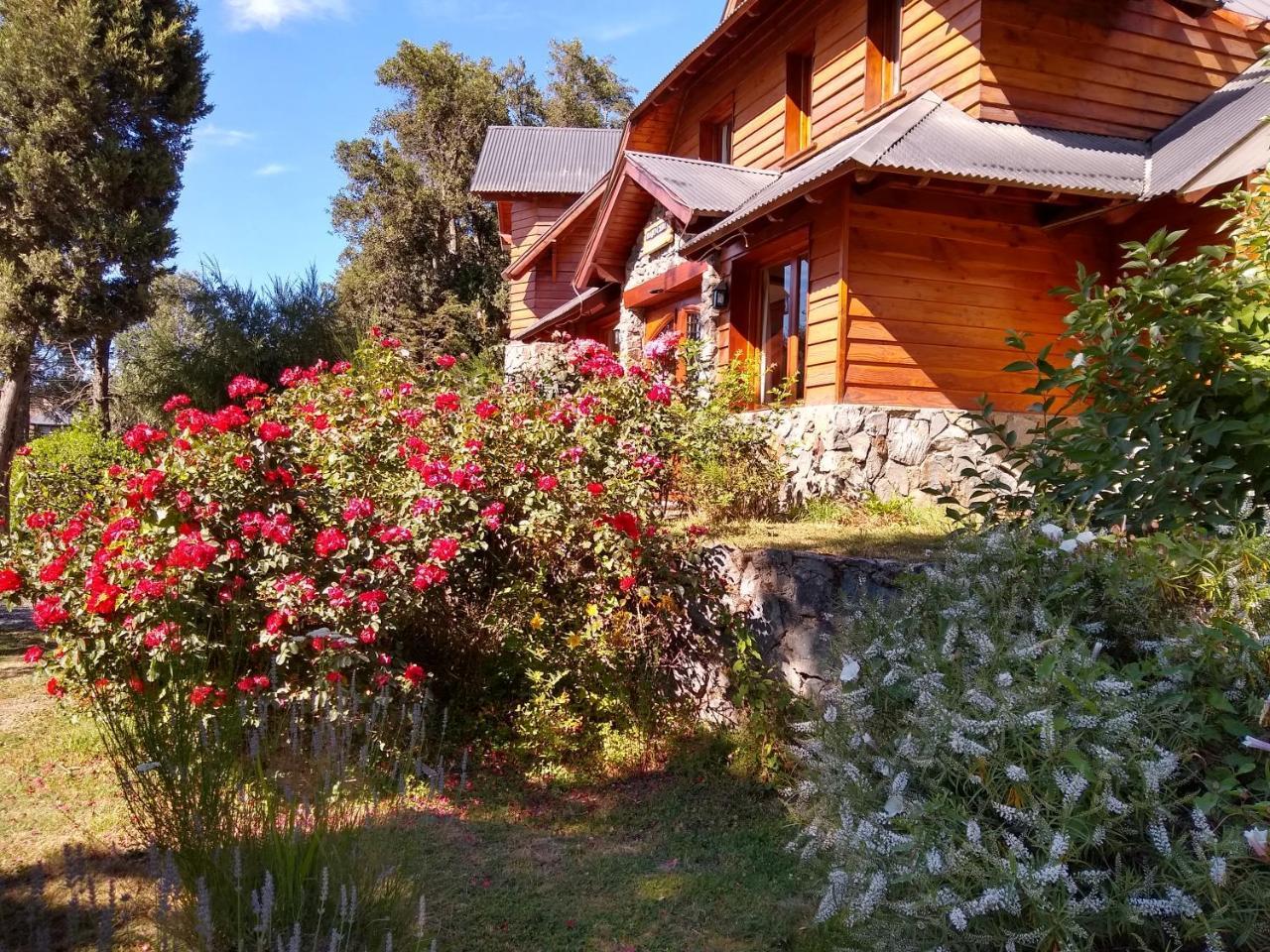 Hosteria Bajo Cero Villa La Angostura Dış mekan fotoğraf